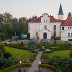 B&B Palac Brzezno & Golf
