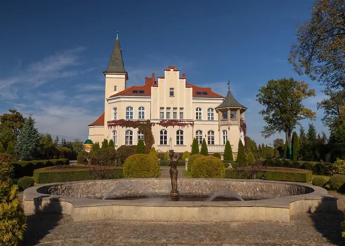 Palac Brzezno & Golf Alojamento de Acomodação e Pequeno-almoço Oborniki Śląskie