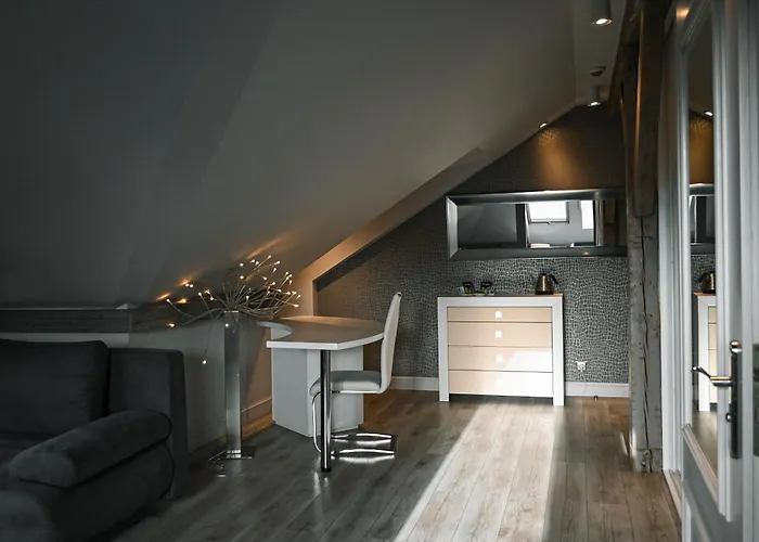 Palac Brzezno & Golf B&B