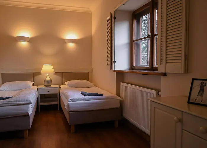 Palac Brzezno & Golf B&B Oborniki Śląskie