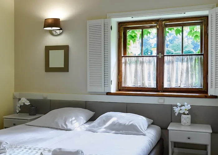 Palac Brzezno & Golf B&B Oborniki Śląskie